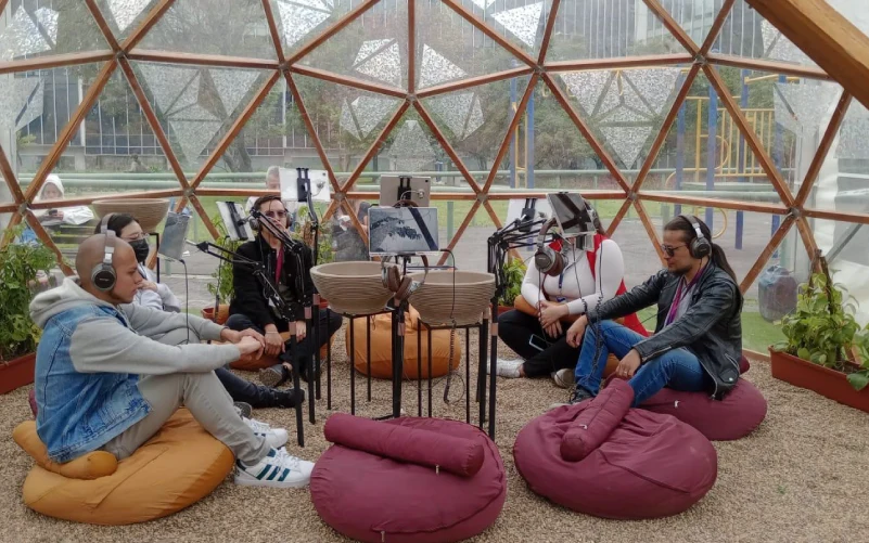 Meditación como parte de programas de bienestar emocional